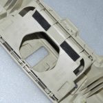 Oriģinālā komplektācijā Lexus RX III (AL10) sliekšņu aizsardzības līstes ziloņkaula krāsā 5838748070A0