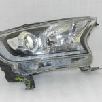 !DEFEKTĪVS! 2019 Ford Ranger P375 oriģinālais lukturis JB3B-13D154-KA, 2380412