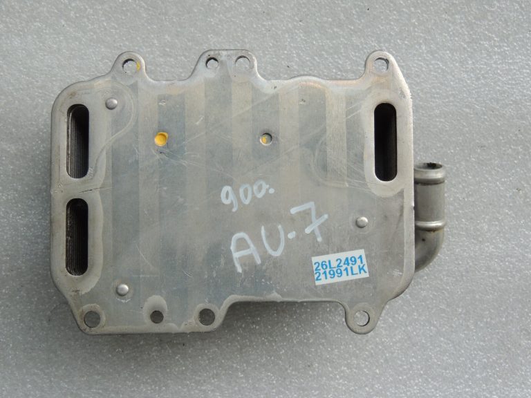 Audi A6 C7 4G 3.0TDi 6cyl motora eļļas dzesētāja radiators 059117015P