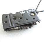 Volvo XC90 II dzinēja pārsega slēdzenes kreisā slēdzene 32318456 31425866
