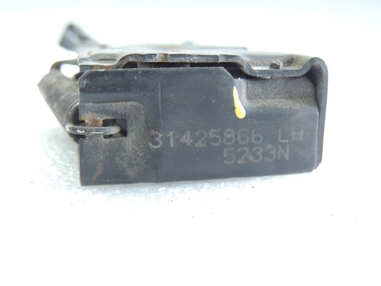Volvo XC90 II dzinēja pārsega slēdzenes kreisā slēdzene 32318456 31425866