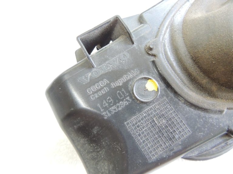 Volvo XC90 II degvielas uzpildes vāka eņģe degvielas vāka eņģe 31385289 31352863 32227043