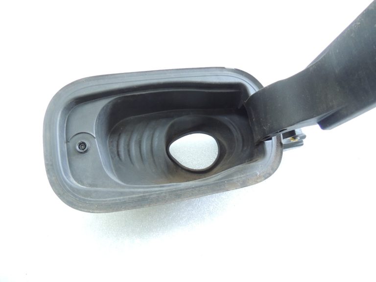 Volvo XC90 II degvielas uzpildes vāka eņģe degvielas vāka eņģe 31385289 31352863 32227043