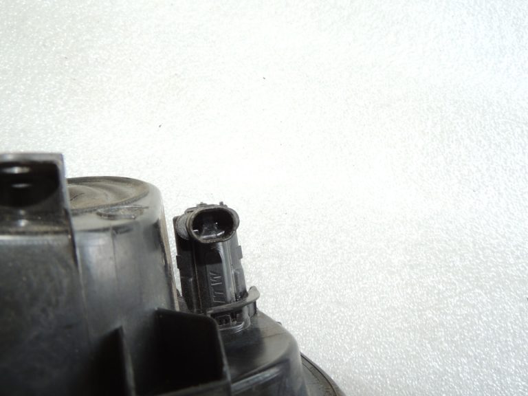Volvo XC90 II degvielas uzpildes vāka eņģe degvielas vāka eņģe 31385289 31352863 32227043