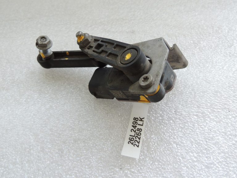 Volvo XC90 II Priekšējais labais līmeņa sensors Līmeņa sensors 31360329 32246992