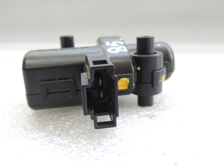 Volvo XC90 II izpildmehānisma piedziņas cimdu nodalījuma servomotors 31442895