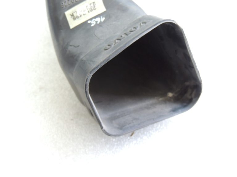 Volvo XC90 II 2.0D D5 D4204T11 165KW Gaisa ieplūdes caurule Ieplūdes caurule 31370228