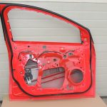 Ford Focus III durvju priekšējā kreisā riteņu sarkana 2147846 PBM51-A20125-BF