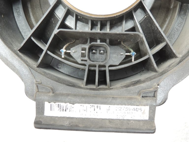 Opel Zafira C Aizmugurējais kreisais vai labais durvju skaļrunis 22759406