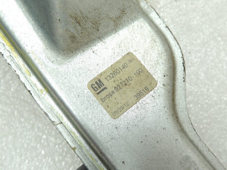 Opel Zafira C Aizmugurējā labā loga regulators Manuālā 13369288 13260140 Mehāniskā