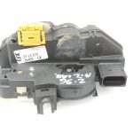 Opel Insignia A Astra J Zafira C Aizmugures labās puses durvju slēdzene 13579566
