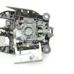 Opel Zafira C aizmugurējās kreisās ārdurvju roktura kronšteins 13583832