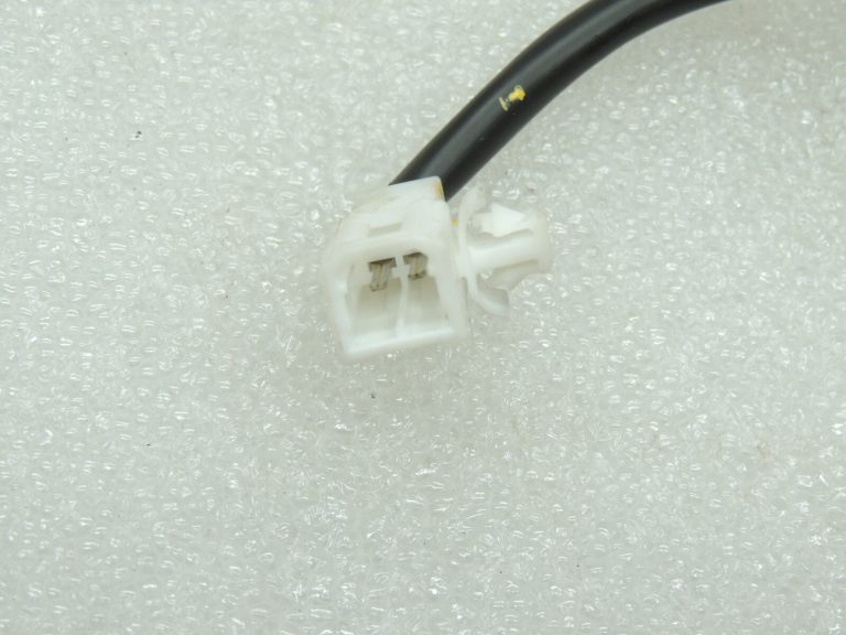 Alfa Romeo Giulietta 940 stūres bloķēšanas solenoīda bloķēšanas solenoīda spole 50525551