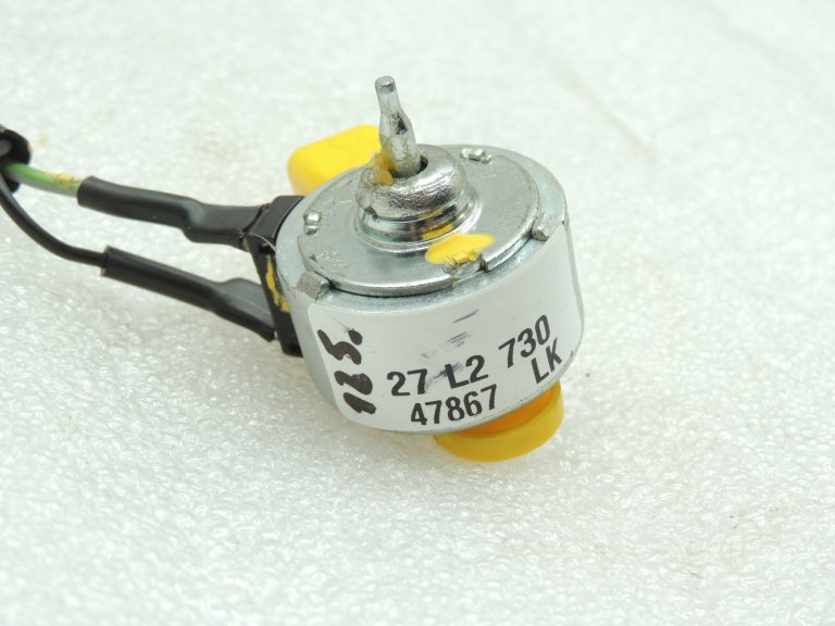 Alfa Romeo Giulietta 940 stūres bloķēšanas solenoīda bloķēšanas solenoīda spole 50525551