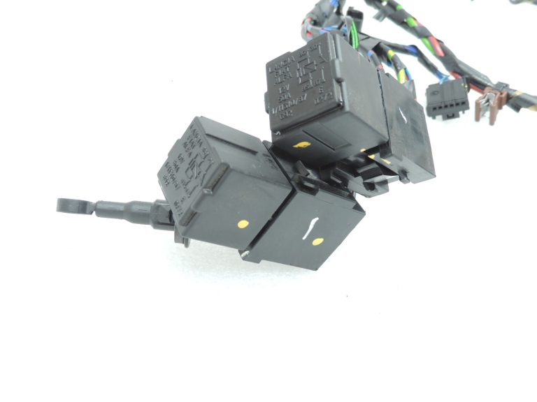 Alfa Romeo Giulietta 940 gaisa kondicionēšanas vadības bloks sildītāja ventilatora vadu instalācija 77366587