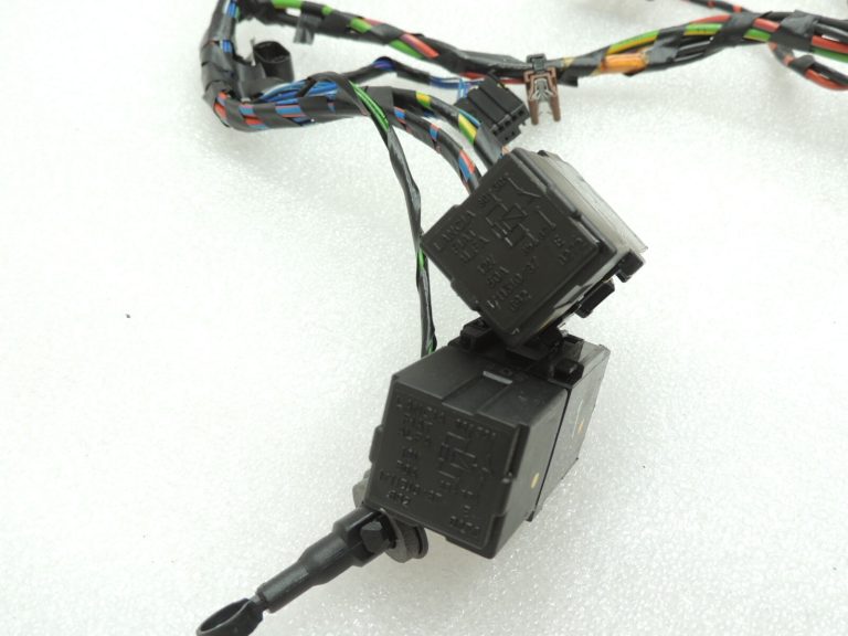 Alfa Romeo Giulietta 940 gaisa kondicionēšanas vadības bloks sildītāja ventilatora vadu instalācija 77366587