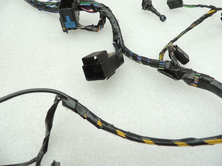 Alfa Romeo Giulietta 940 gaisa kondicionēšanas vadības bloks sildītāja ventilatora vadu instalācija 77366587