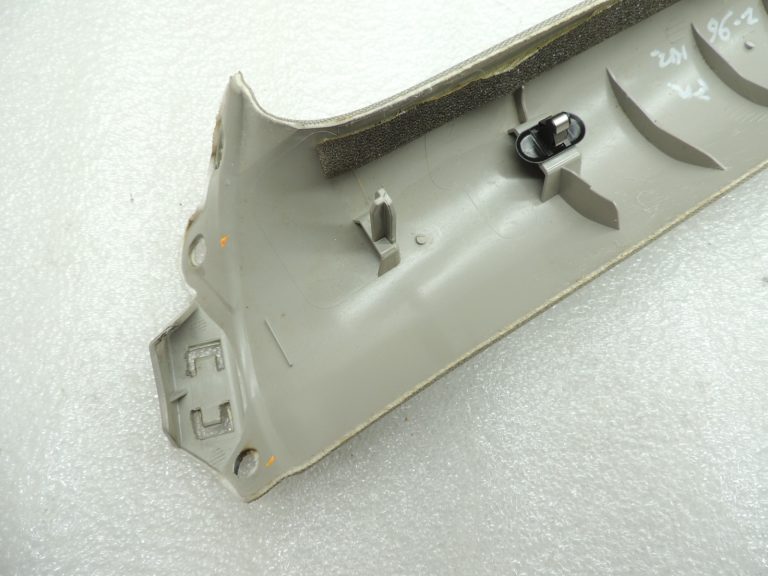 Opel Zafira C Priekšējais kreisais A-svārstītāja pārsegs Light Titanium 20893073