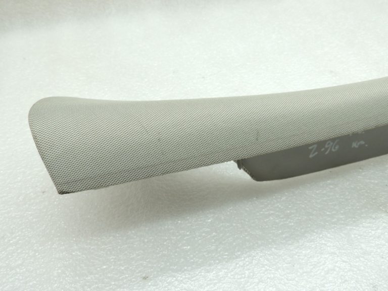 Opel Zafira C Priekšējais kreisais A-svārstītāja pārsegs Light Titanium 39039149