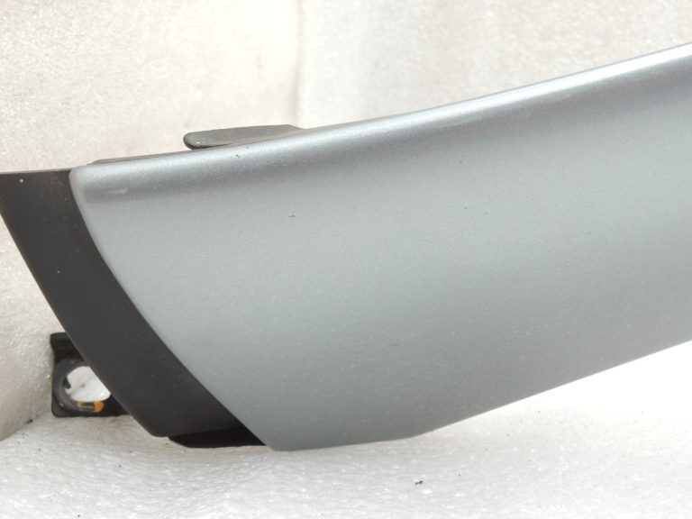 Opel Zafira C vējstikla A balsta apdare pa kreisi GEV 20971825