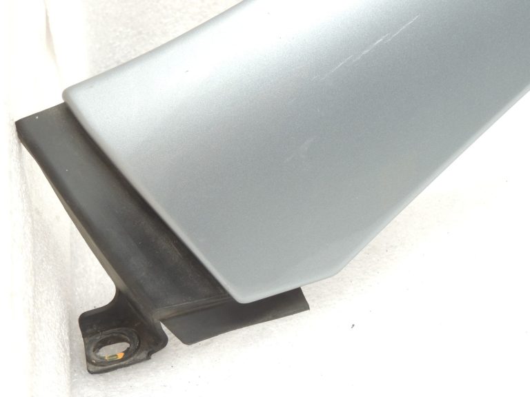 Opel Zafira C vējstikla A balsta apdare pa kreisi GEV 20971825