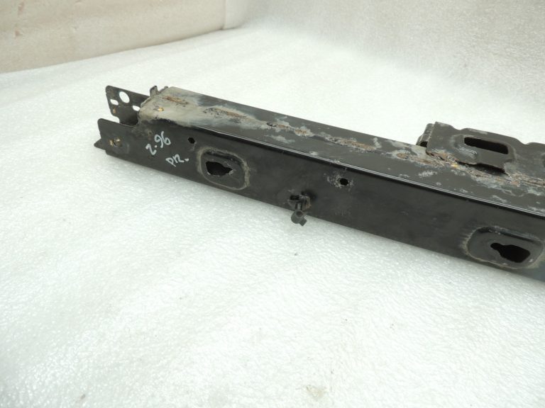 Opel Zafira C Priekšējā radiatora augšējā šķērssija 20782429 13426283