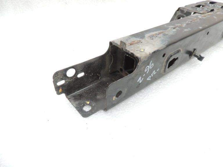 Opel Zafira C Priekšējā radiatora augšējā šķērssija 20782429 13426283