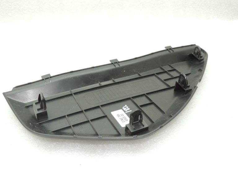 Nissan Qashqai J11 instrumentu paneļa apdare kreisā 684994EA0A