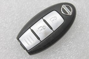 Oriģināla Nissan Qashqai J11 tālvadības pults atslēga 433,92 MHz 285E34CB0A