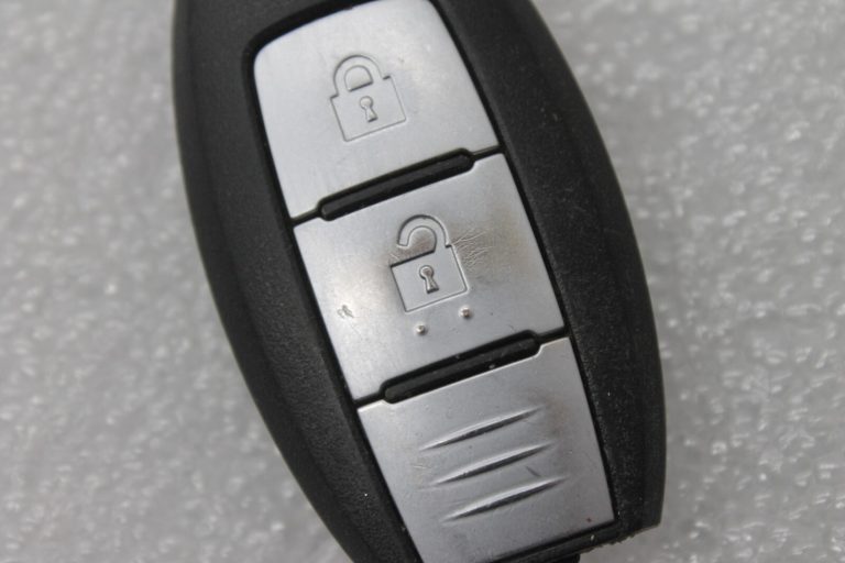 Oriģināla Nissan Qashqai J11 tālvadības pults atslēga 433,92 MHz 285E34CB0A