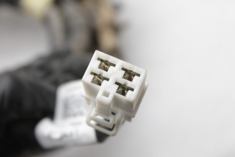 Oriģināla Nissan Qashqai J11 stāvbremžu instalācija 241514EA0B, 24151 4EA0B