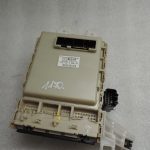 Toyota Verso R2 09-17 Drošinātāju kārba 827300F150 FUSE BOX