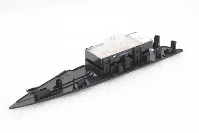 Oriģinālais Nissan Qashqai J11 priekšējais labās puses elektrisko logu slēdzis 254114BA0A