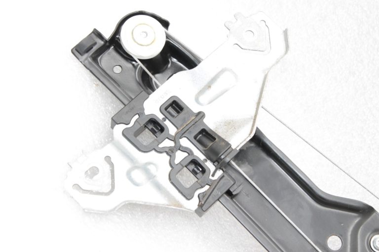 Nissan Qashqai J11 Logu regulators priekšējais labais 807004EA3D, 80700 4EA3D