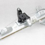 Nissan Qashqai J11 Aizmugurējā loga regulators pa labi 827004EA0A, 82700 4EA0A