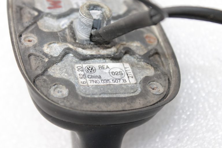Oriģinālā Volkswagen Sharan 7N Touareg 7P jumta antena 7N0035507B