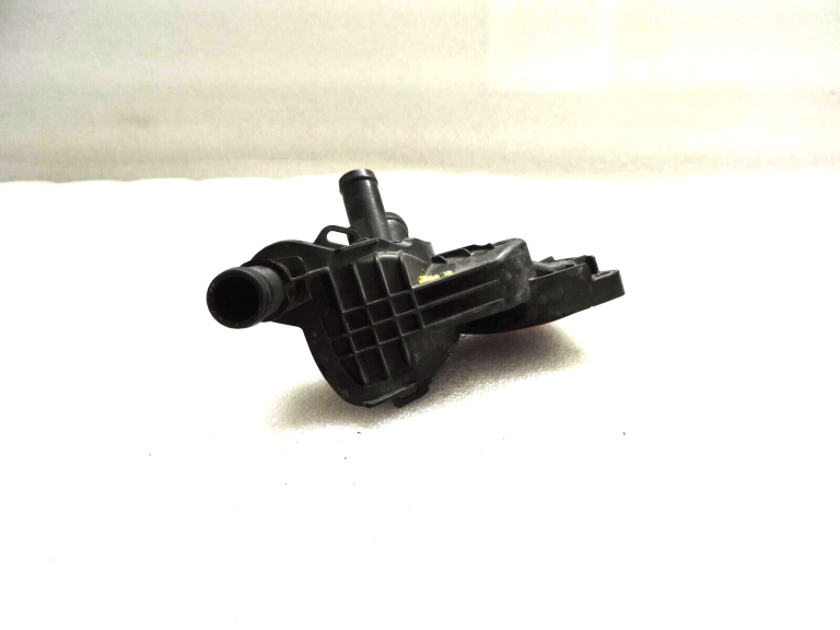 Renault Clio IV Dacia Sandero II Logan II MCV 0.9 Termostats Termostata korpuss