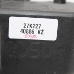 Oriģinālā Hyundai i30 GD degvielas uzpildes vāka eņģe 81595-A5000, 81595A5000