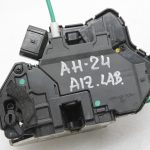 Oriģinālā Hyundai i30 GD aizmugurējā labā durvju slēdzene 81420-A6010, 81420A6010