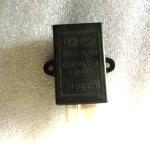 Kia Carnival III Sedona sēdekļu apsildes kontrolieris 88192-3L150 CONTROL UNIT HEATER