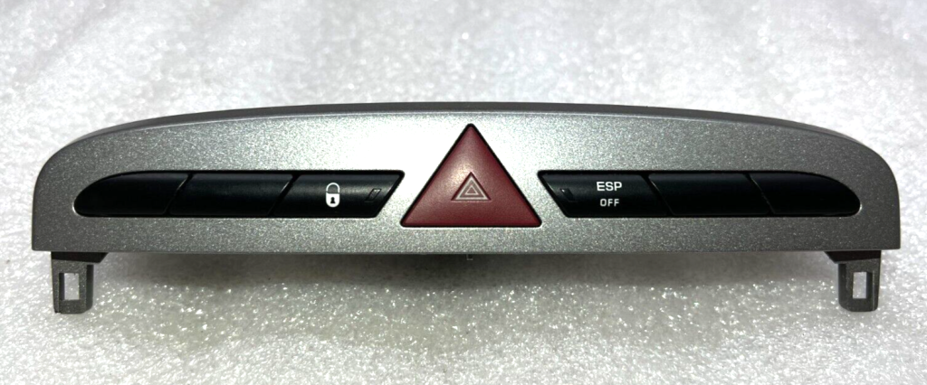 Peugeot 308 Estate Original hazard warning light switch 9659215177