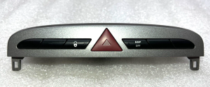 Peugeot 308 Kombi Oriģinālais avārijas signāluguns slēdzis 9659215177