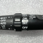 Toyota Avensis II oriģinālais tīrītāju slēdzis stūres kolonnas slēdzis 8465205170