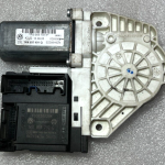 VW Golf oriģināls mehānisko logu motora durvju vadības bloks priekšējais kreisais 1k0959704e