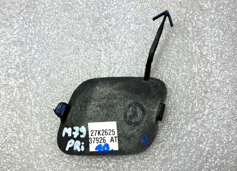 Mazda 5 sporta vilkšanas āķa vāciņš