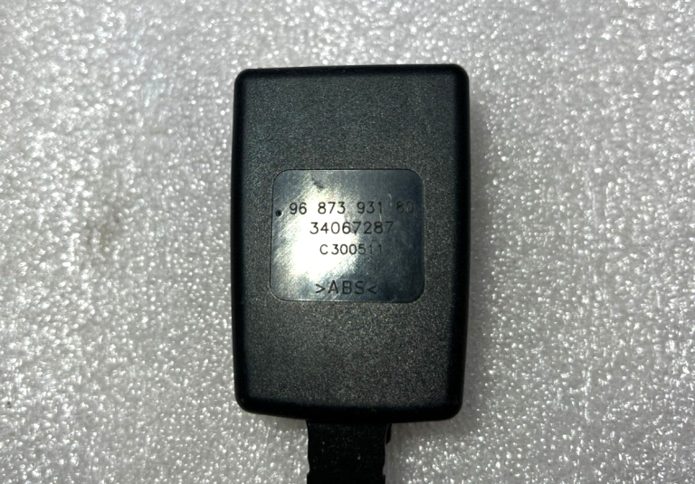 Citroen C3 Drošības jostas sprādze priekšējā kreisā labā 9687393180