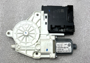 VW Golg VI oriģināls mehānisko logu motora durvju vadības bloks priekšējais labais 1k5837402as