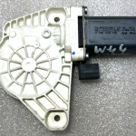 VW Golf GT oriģināls logu regulatora motors durvju vadības bloks priekšējais labais 5q4959802b