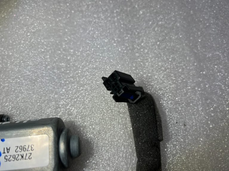 Skoda Yeti oriģināls logu motora durvju vadības bloks priekšējais kreisais 8k0959811a