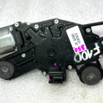 Ford Fiesta MK7 oriģinālais aizmugurējā vējstikla tīrītāja motors 1774291